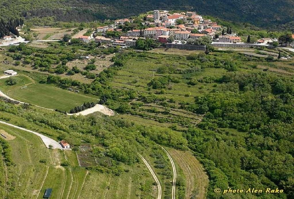 Oprtalj Villa Letizia חדר תמונה